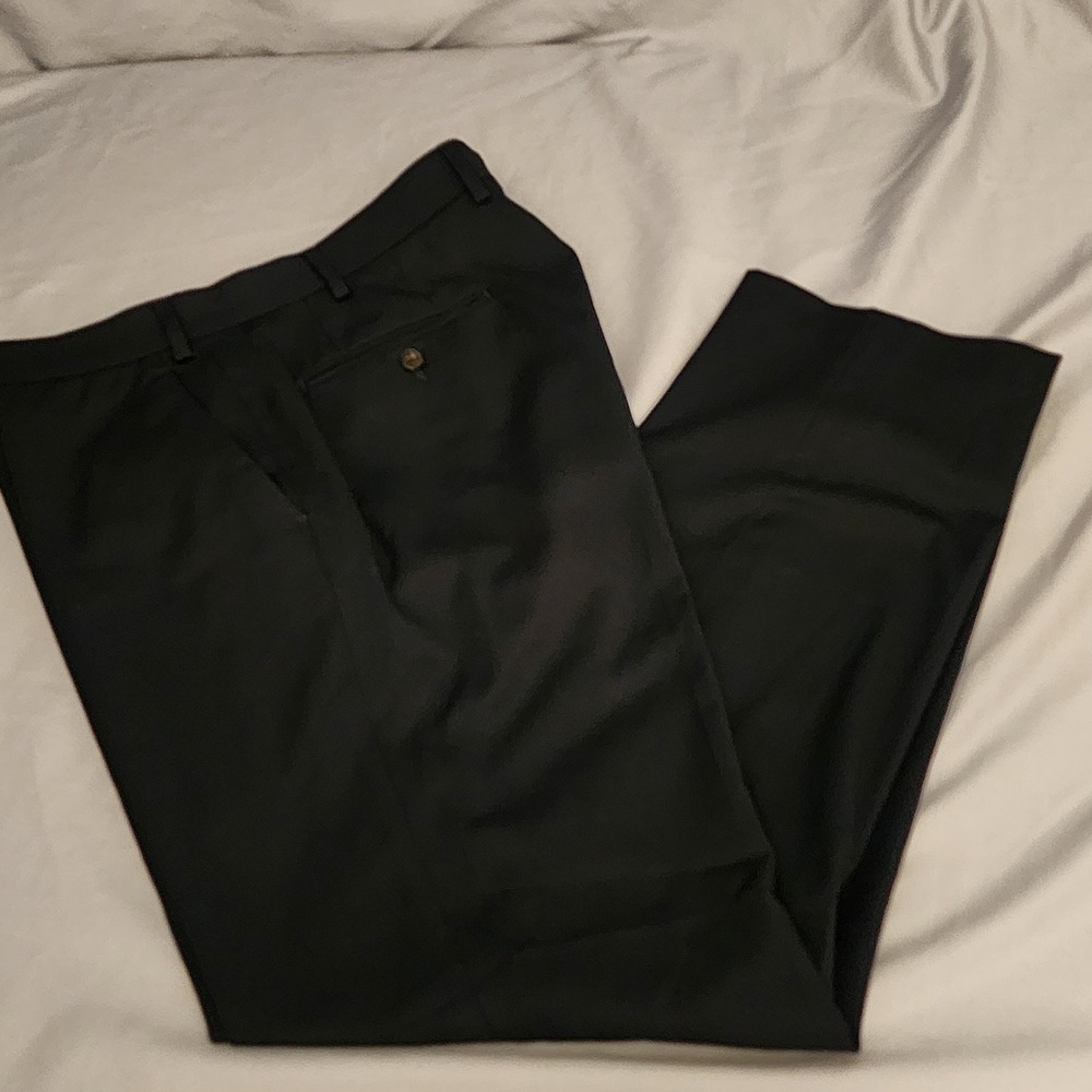 Polo Ralph Lauren dress pants 36x30‎ Navy blue. Poly/Rayon.